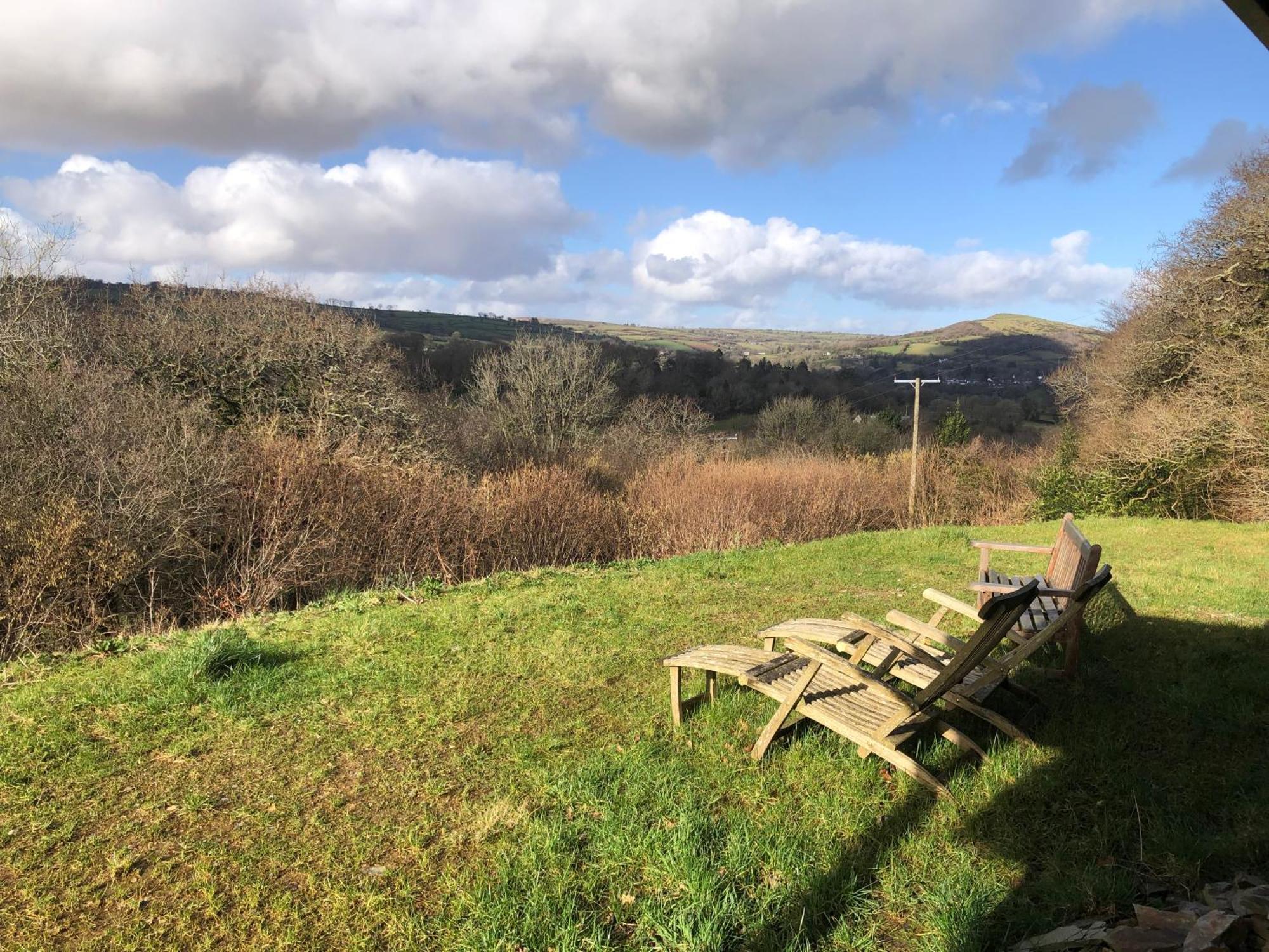 Rabbits 1Or 2 Bedroom Hobbit Style Hillset Earthen Dartmoor Eco Home South Brent Dış mekan fotoğraf